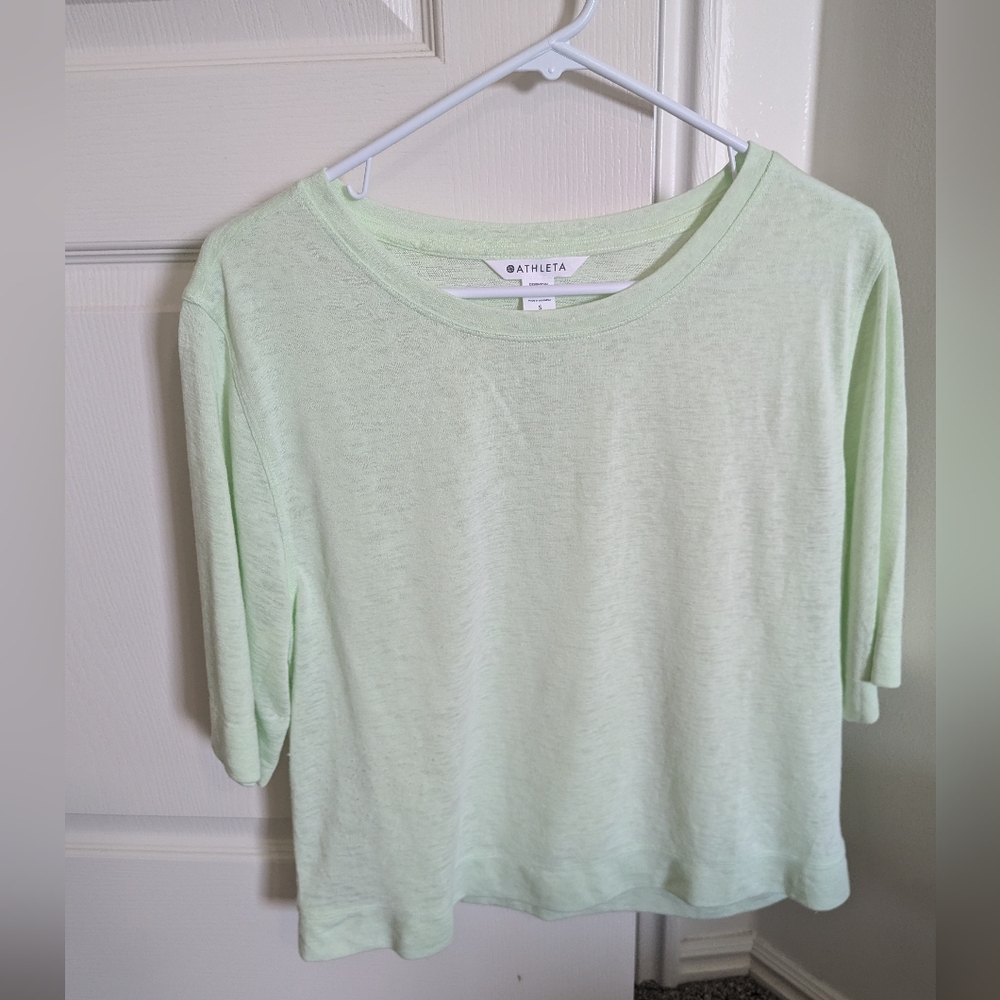 Athleta T-Shirt